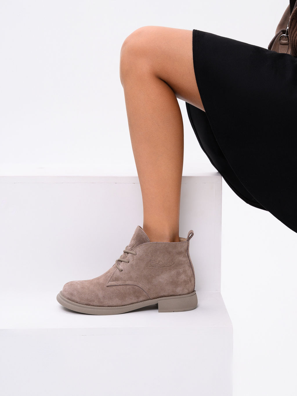 Ботинки 308.патрицияka.Капучино замша/мех