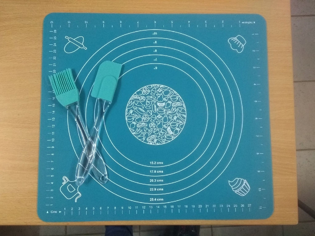 Набор для выпечки CLASSICA 3 предмета: кисточка, лопатка, коврик (силикон) арт.103587 - Mallony фото 4