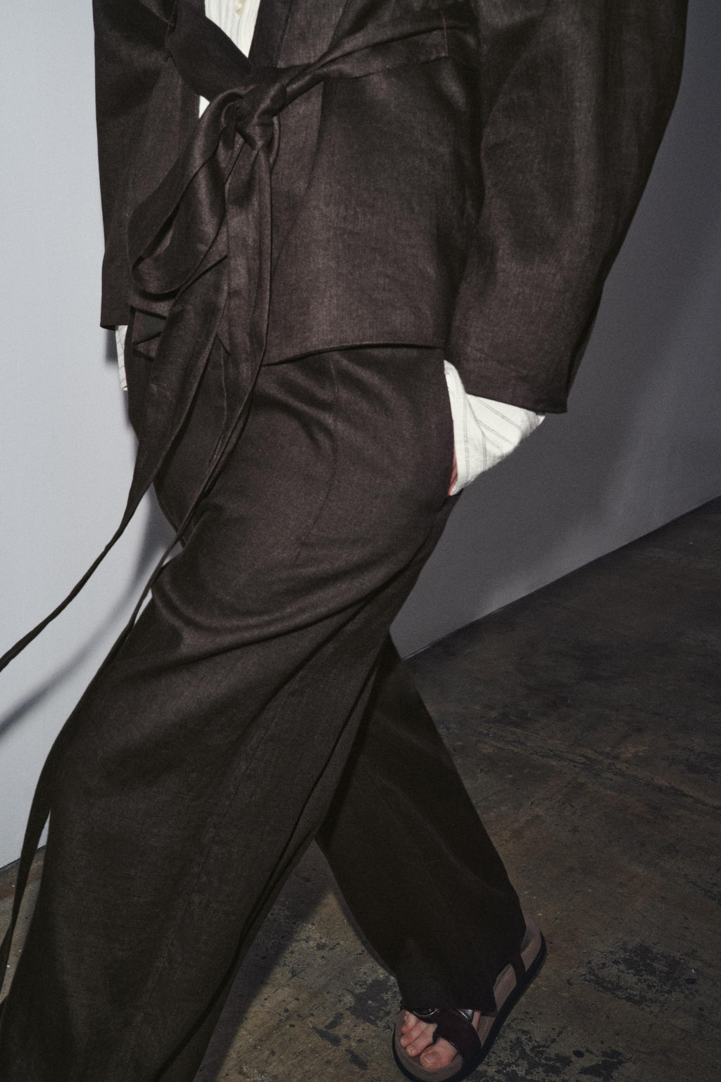 ZW COLLECTION LINEN BELTED KIMONO - Zara фото 3