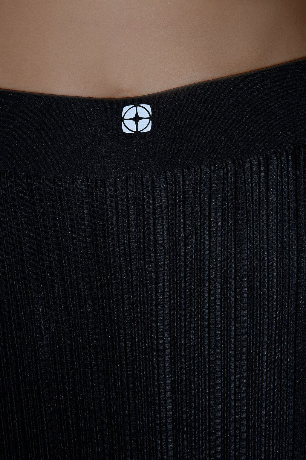 TRENDYOLMILLA Siyah Micro Sort & Bermuda THMSS25SR00004 фото 4