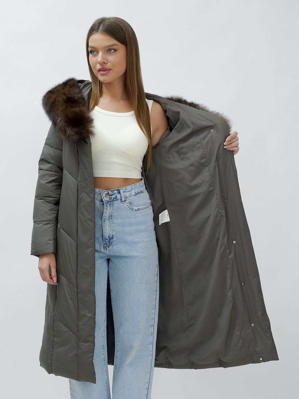 Пальто женское зимние с мехом песец люкс класса серого цвета 625Sr