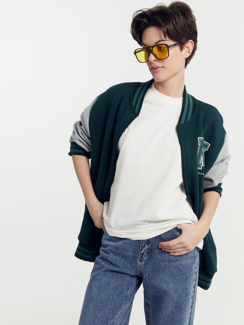 Футболка женская в молочно-белом цвете молочный 112678 - Mark formelle фото 3