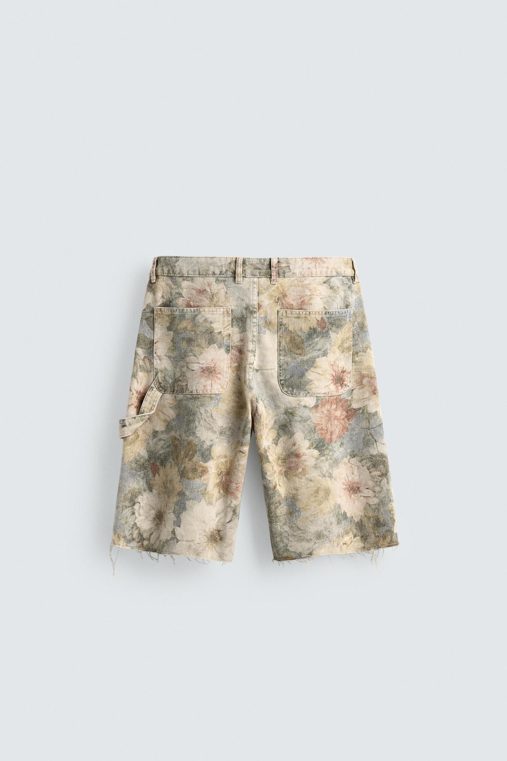 BERMUDA RELAXED FIT ESTAMPADO FLORAL LAVADO / Multicolor