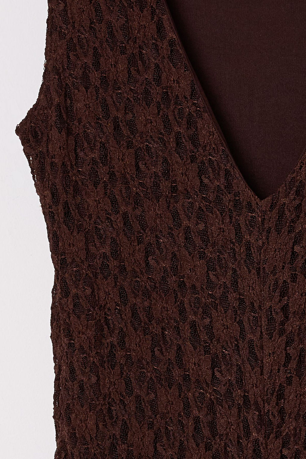 TRENDYOLMILLA Limited Edition Kahverengi Dantel Bodycon S?rt Dekolteli Esnek Orme Elbise TWOSS25EL00485  фото 9