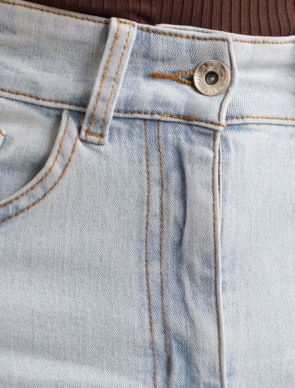 Джинсы mom-fit из эластичного облегченного денима - Vilatte фото 2