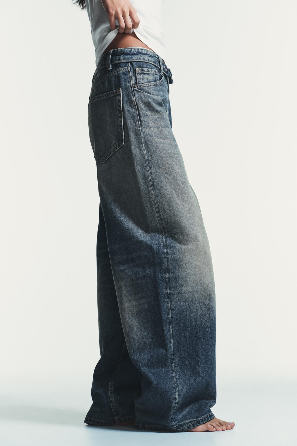TRF FOLDED WAISTBAND MID-WAIST JEANS - Zara фото 13