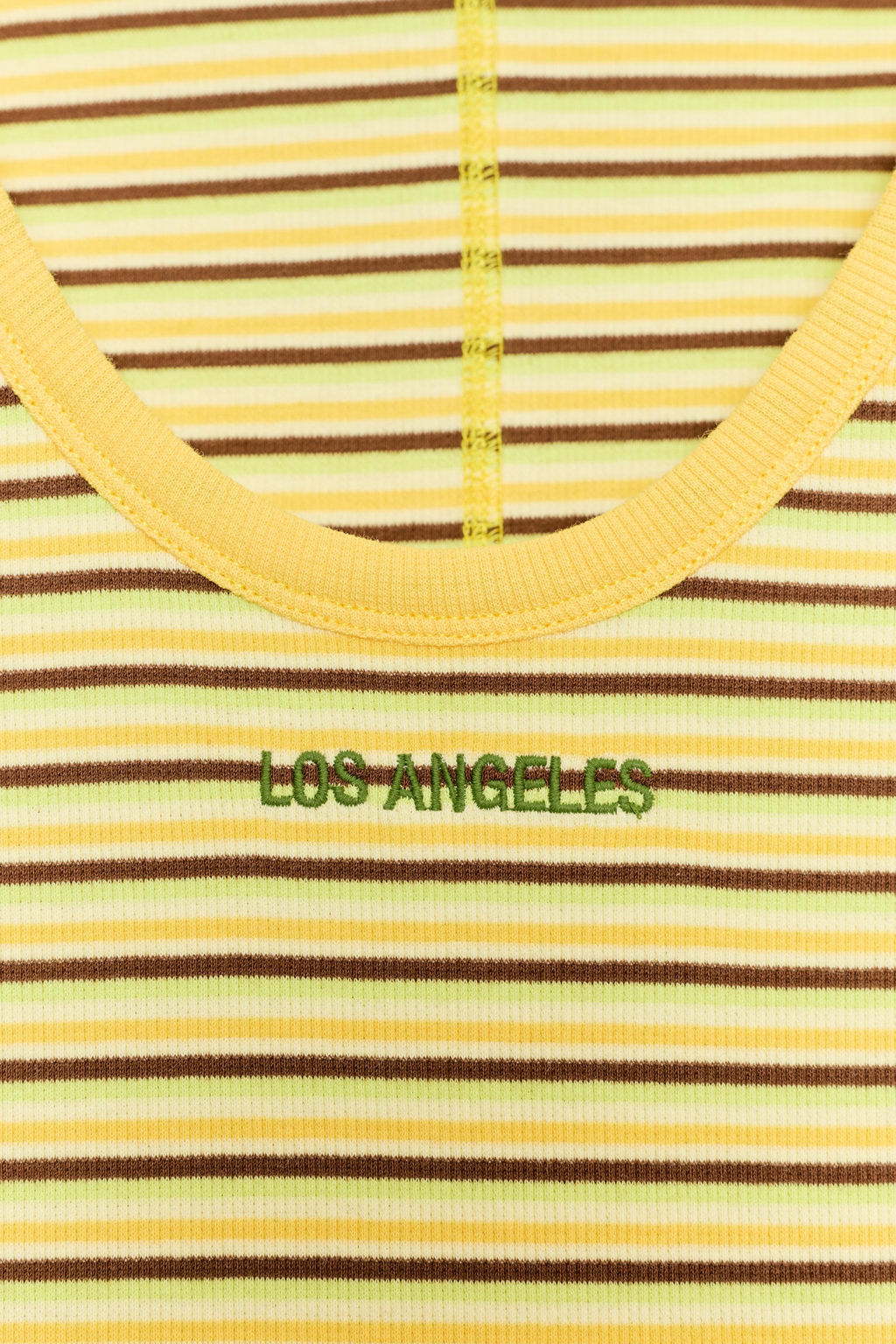 TOP RAYAS VIVOS TEXTO / Azul / Blanco