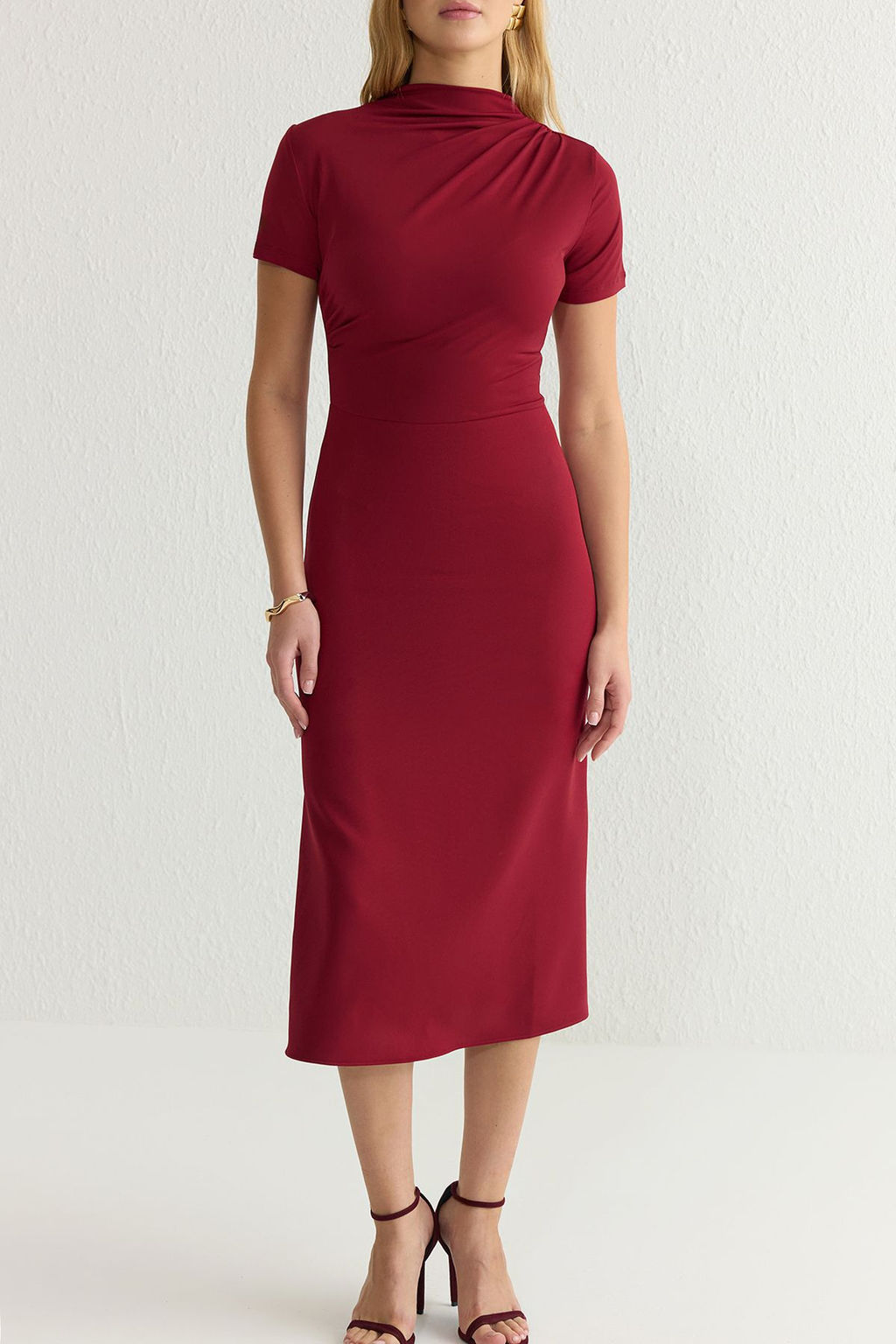 TRENDYOLMILLA Siyah Vucuda Oturan Orme Kumas Mixli Midi Dokuma Elbise TWOSS25EL00136  фото 5