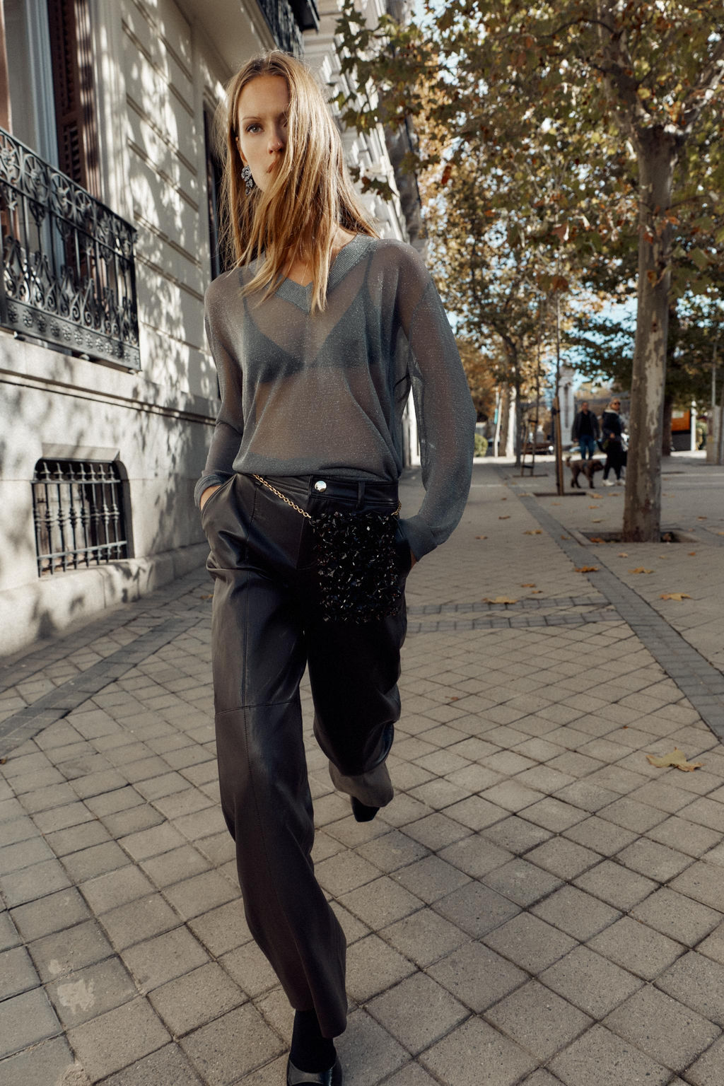 OVERSIZED METALLIC THREAD KNIT JUMPER - Zara фото 3