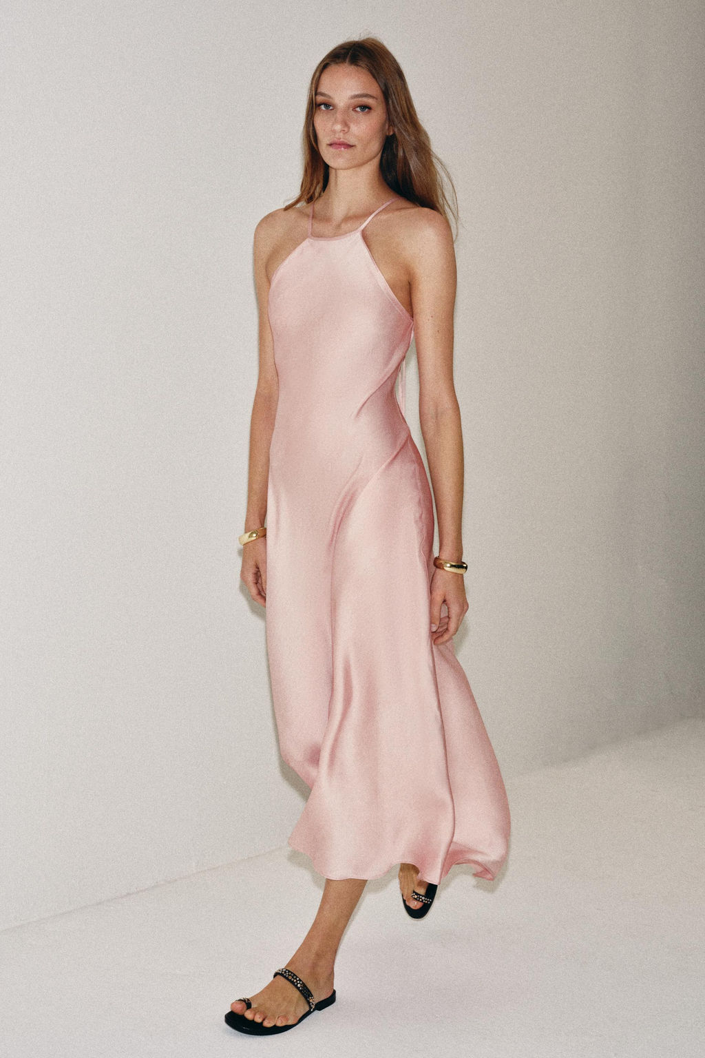 VESTIDO SATINADO HALTER ZW COLLECTION / Marr?n - Zara фото 9