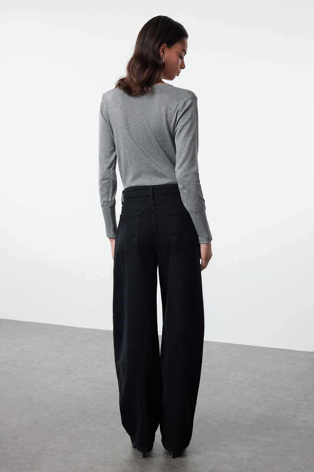 TRENDYOLMILLA Mavi Yuksek Bel Barrel Baggy Jeans TWOAW25JE00130  фото 5