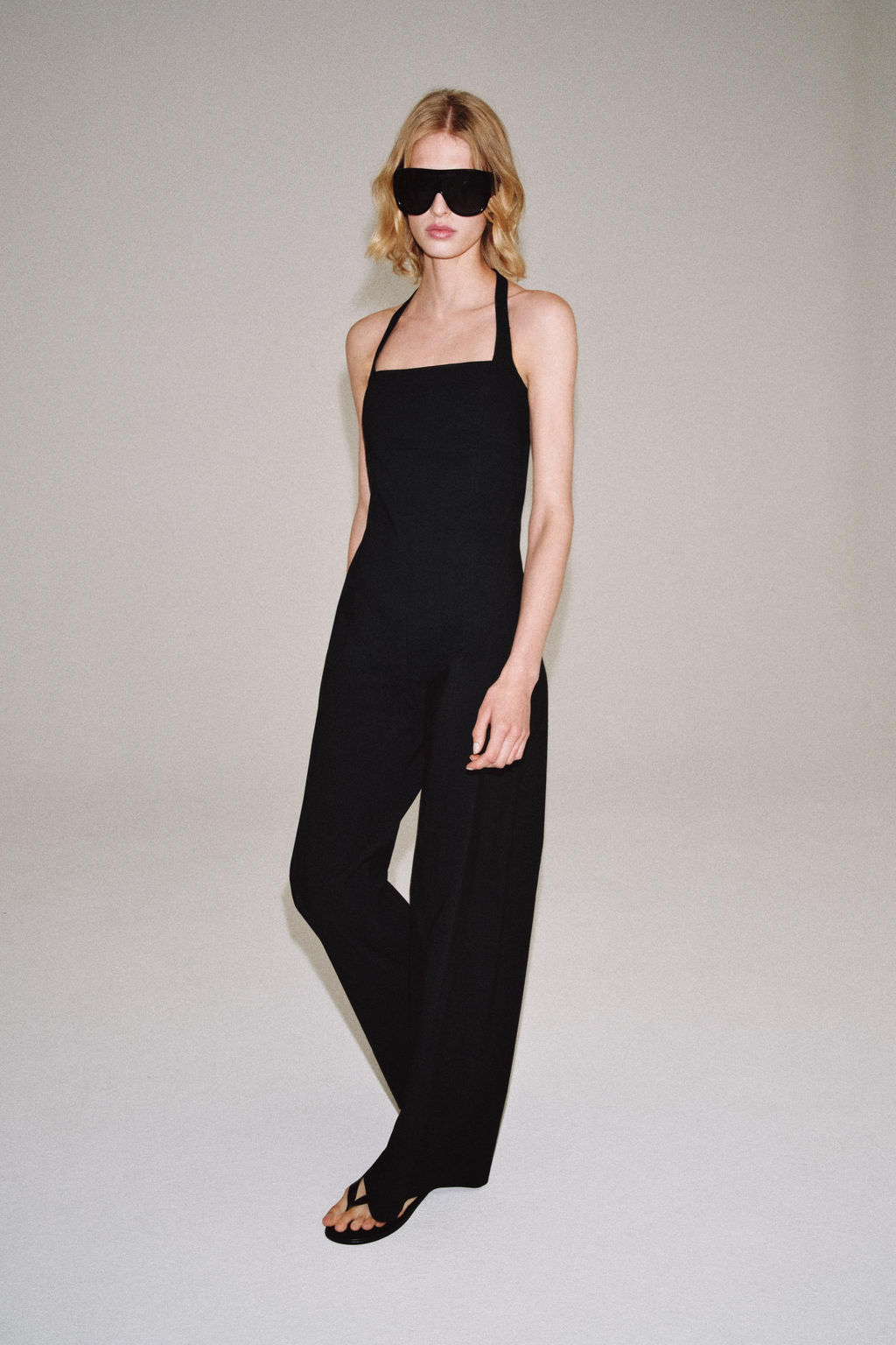 MONO CUELLO HALTER ZW COLLECTION / Negro