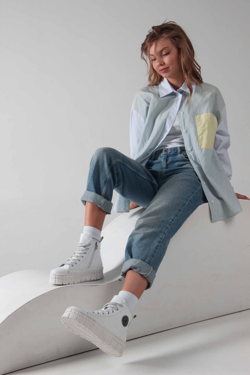 Ботинки 213.212131w. Белый/Байка