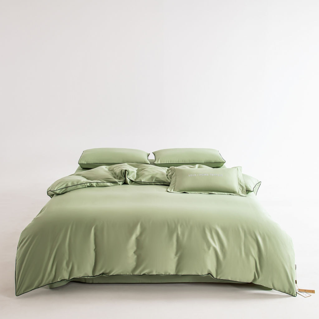 Комплект постельного белья Однотонный Сатин Элитный на резинке OCER012 180*200*30;160*200*30;140*200*30 Евро 4 Наволочки