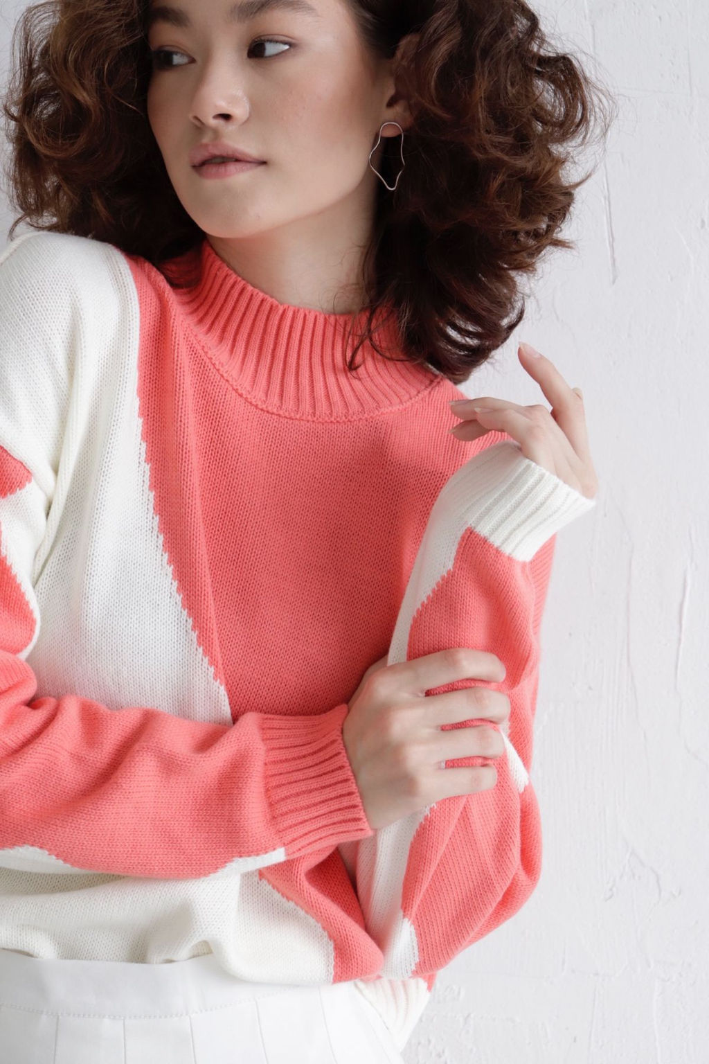 10080 Свитер кораллово-белый - Martichelli фото 14
