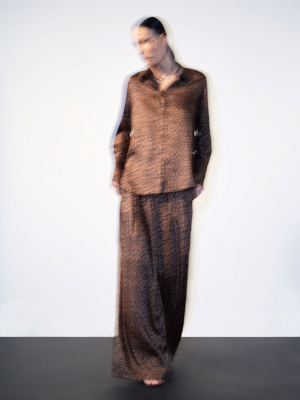 ЛУЧШАЯ ЦЕНА - Брюки на резинке D335/lynx - Emka фото 2