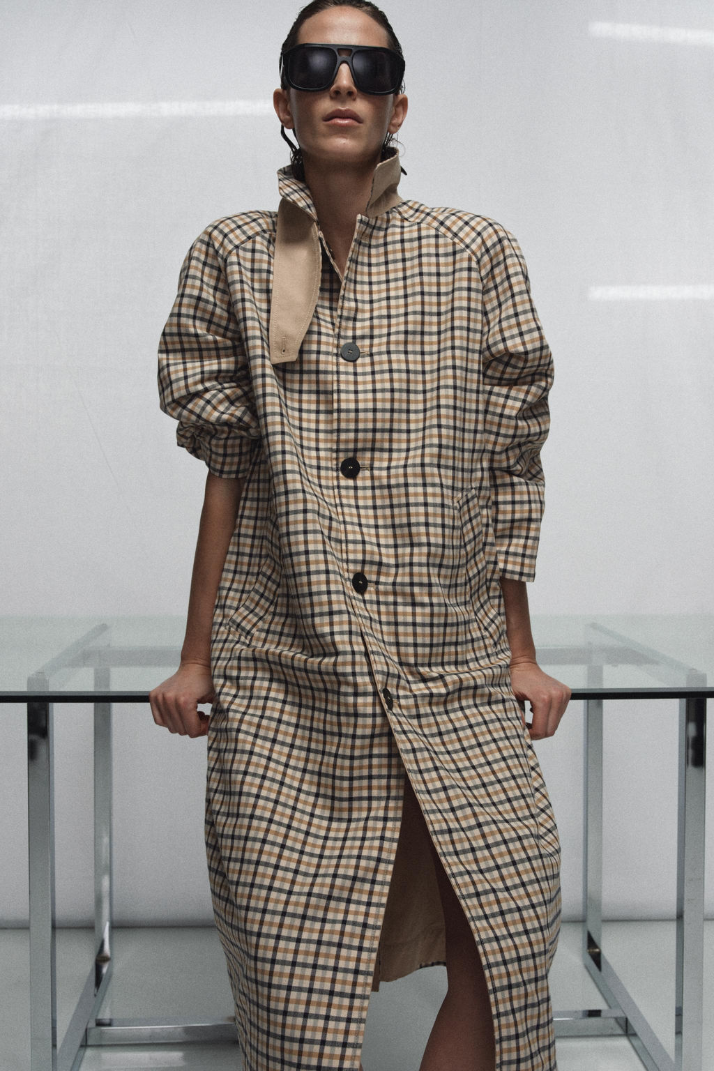 ZW COLLECTION REVERSIBLE CHECKS TRENCH COAT - Zara фото 17
