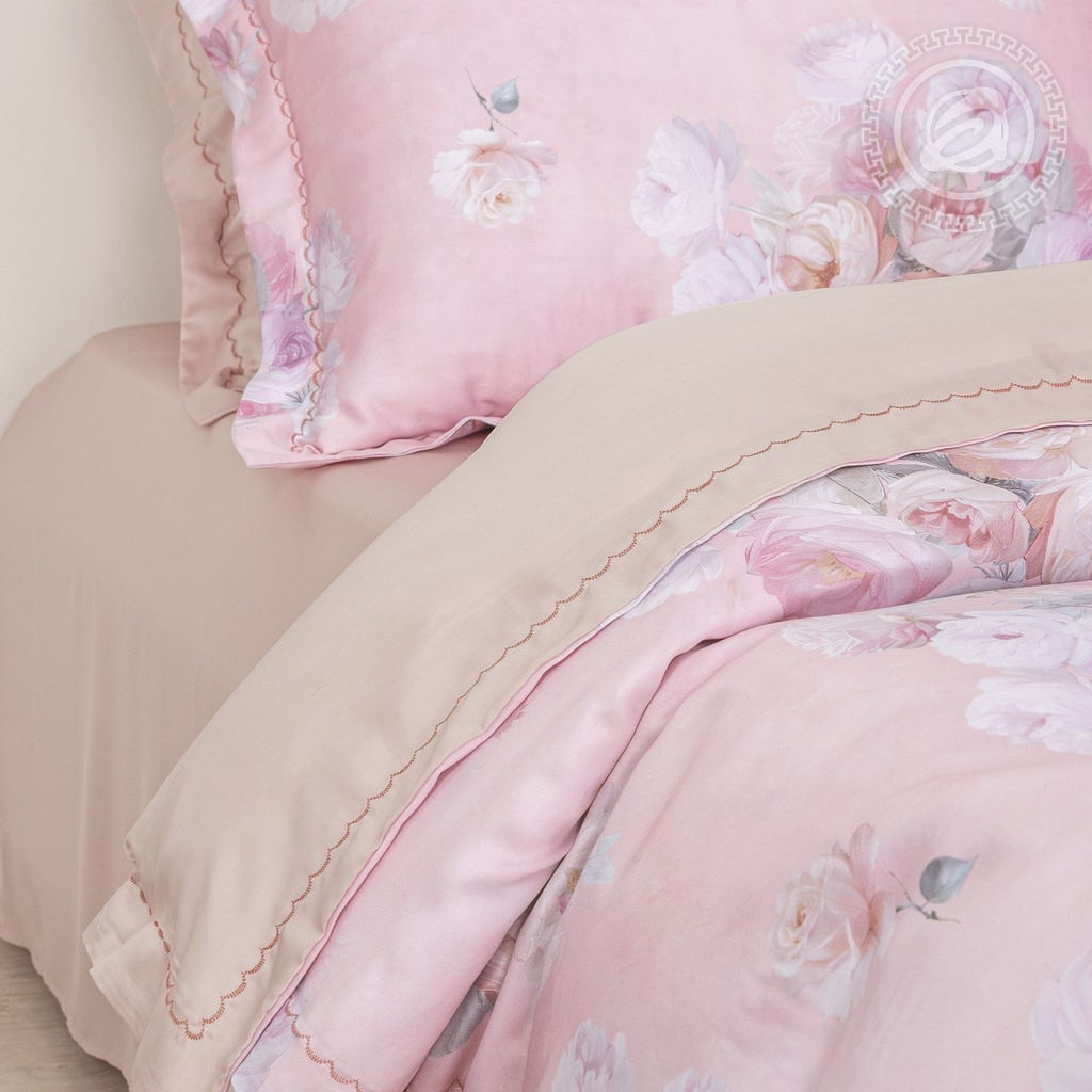 Постельное белье Пейдж (тенсель) Евро/Пододеяльник (молния, ушки): 1 шт.- 220*200; Простыня: 1 шт.- 260*240; Наволочка (молния, ушки): 2 шт.- 70*70; Наволочка (молния, ушки): 2 шт.- 50*70 Тенсел