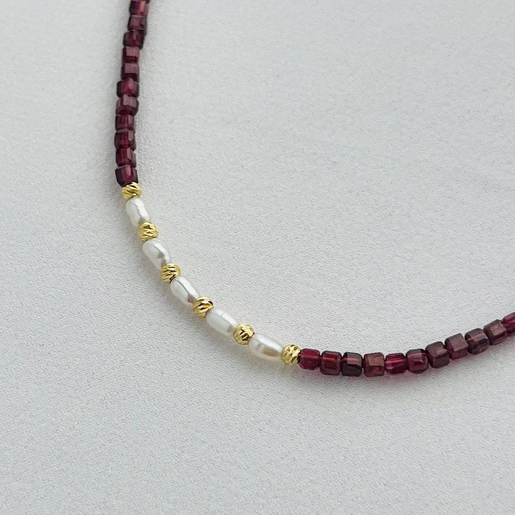 Колье из Граната и Жемчуга 40 см +