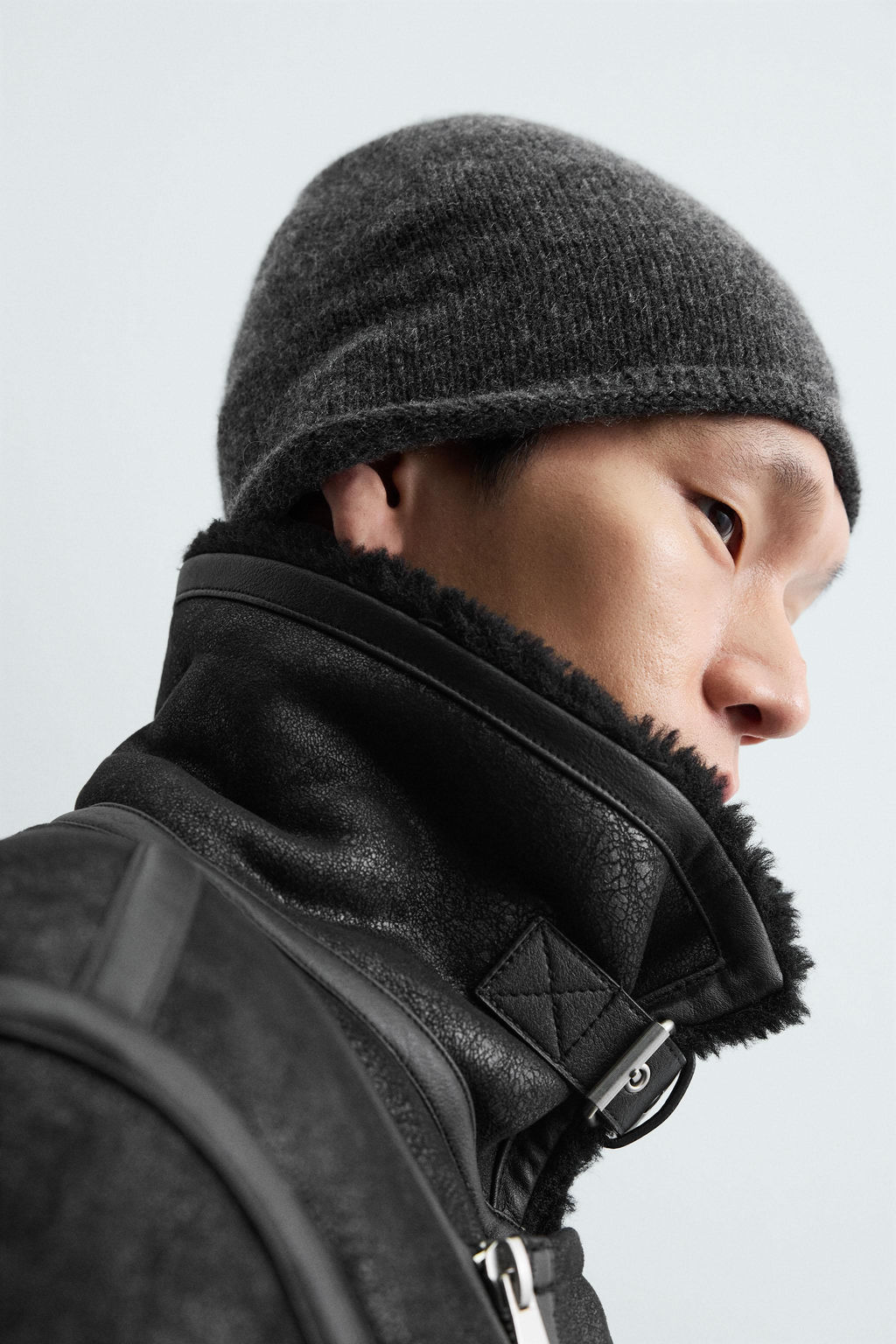 CONTRAST FAUX LEATHER JACKET - Zara фото 6