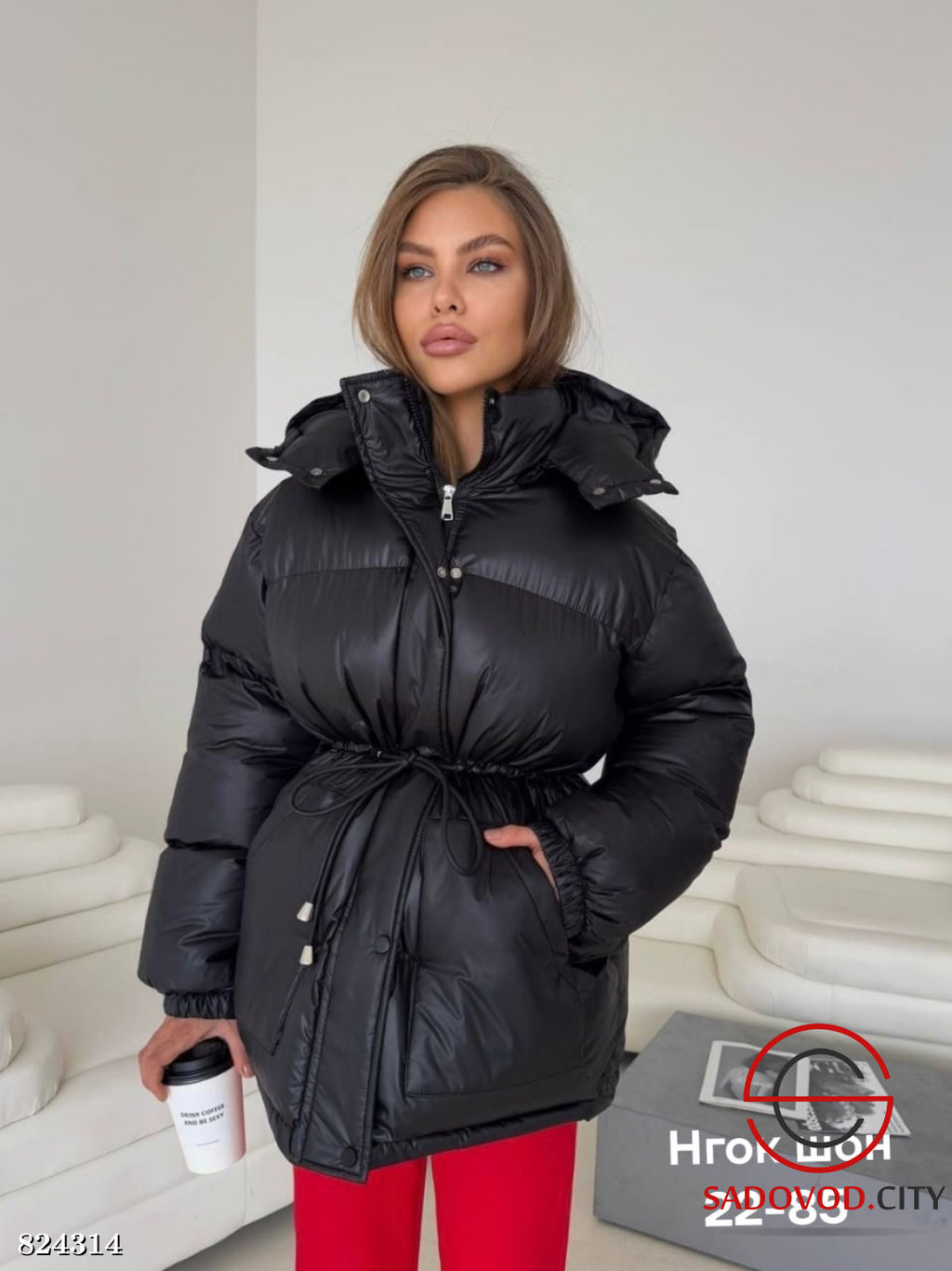Куртка женская с капюшоном