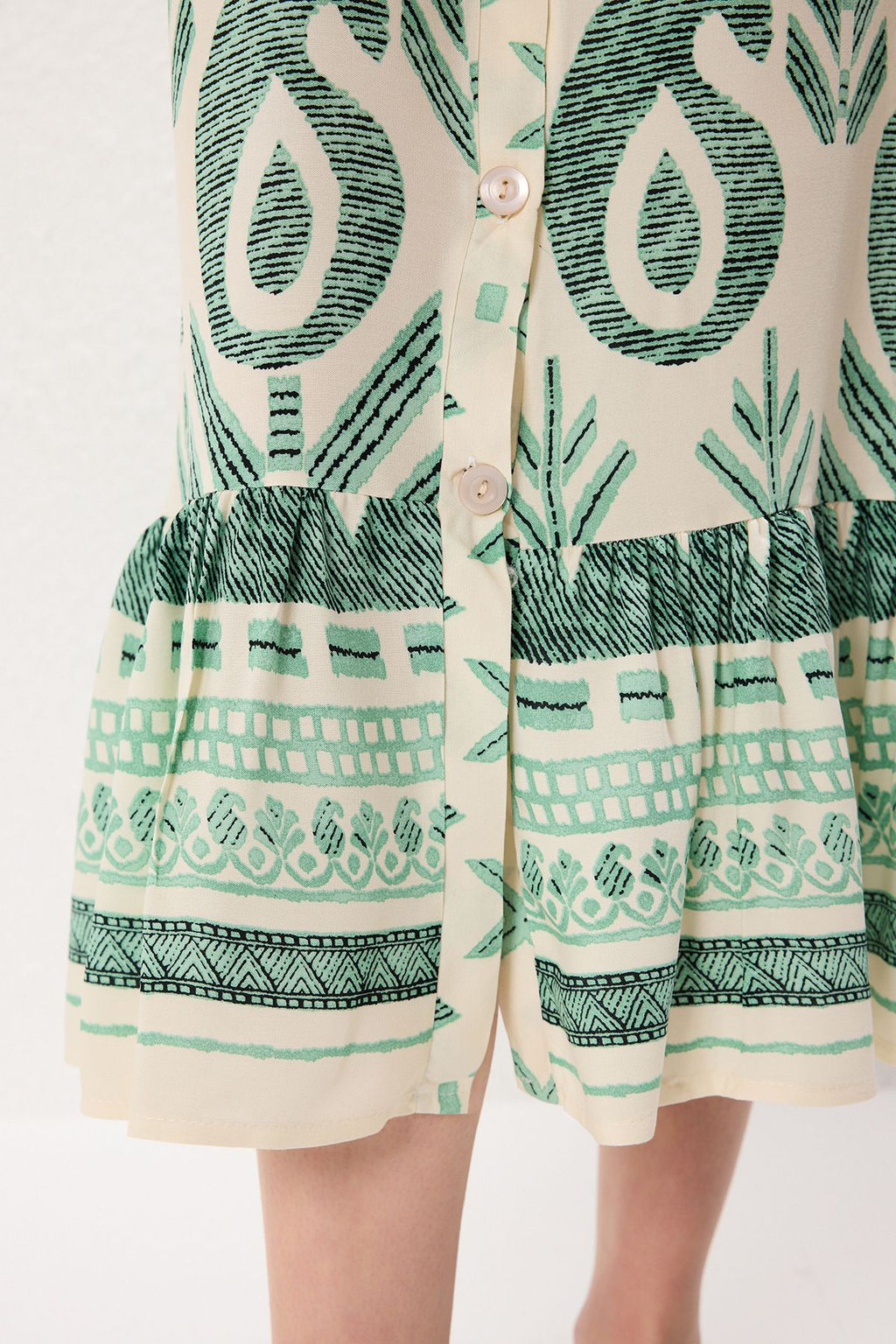 TRENDYOLMILLA Mavi Bask?l? Midi Genis Kseim Bordur Desen Detayl? Dokuma Elbise Dokuma Elbise TWOSS24EL01019 фото 11