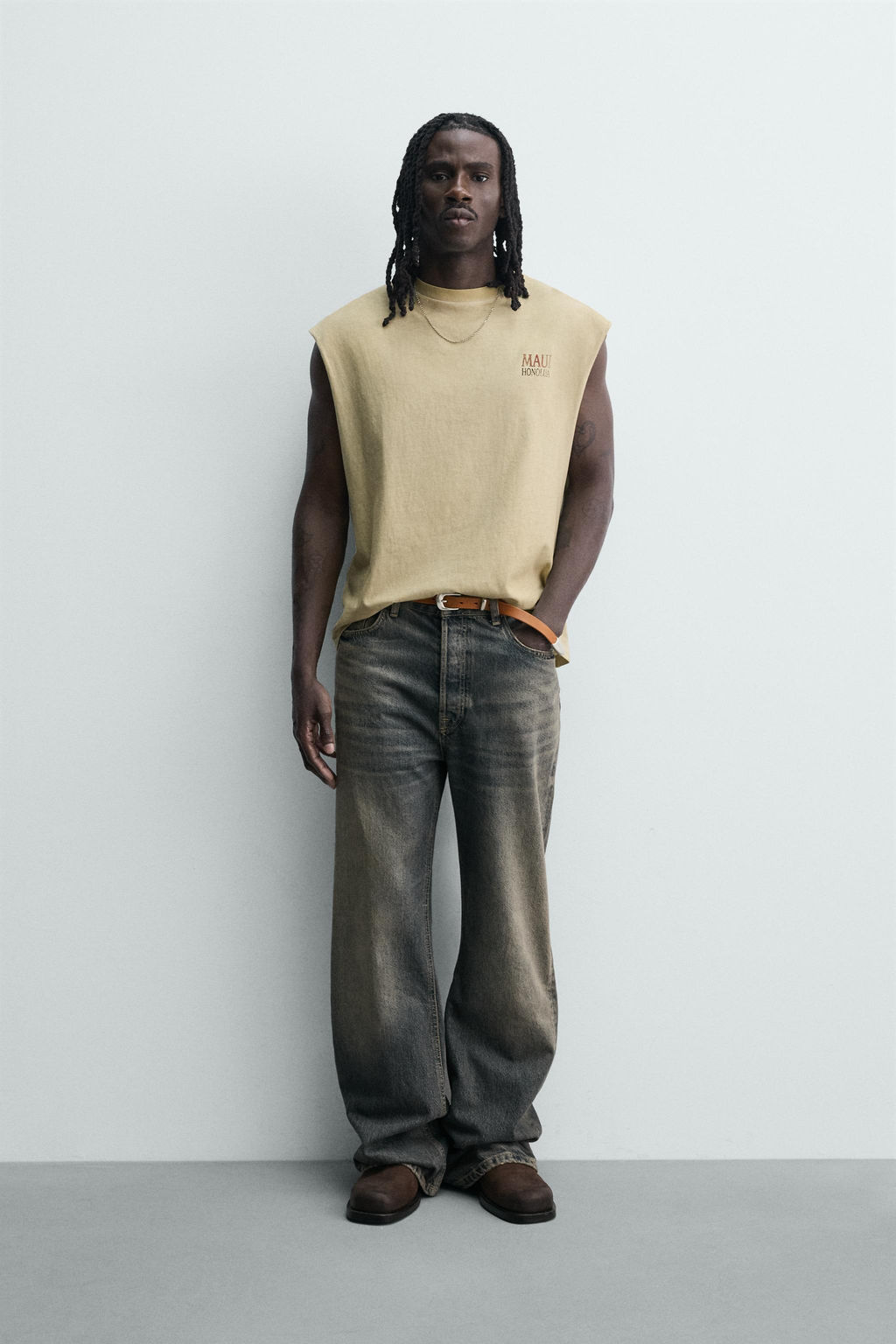 CAMISETA TANK RELAXED FIT ESTAMPADO / Crudo