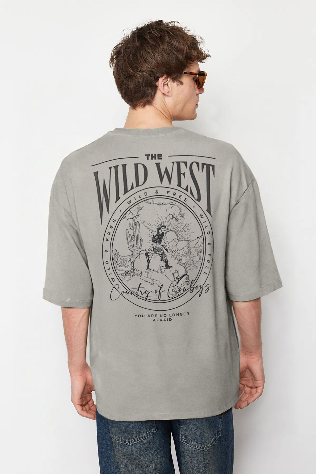 TRENDYOL MAN Siyah Oversize/Genis Kesim %100 Pamuklu S?rt Bask?l? T-Shirt TMNSS24TS00003 - Trendyolmilla фото 2
