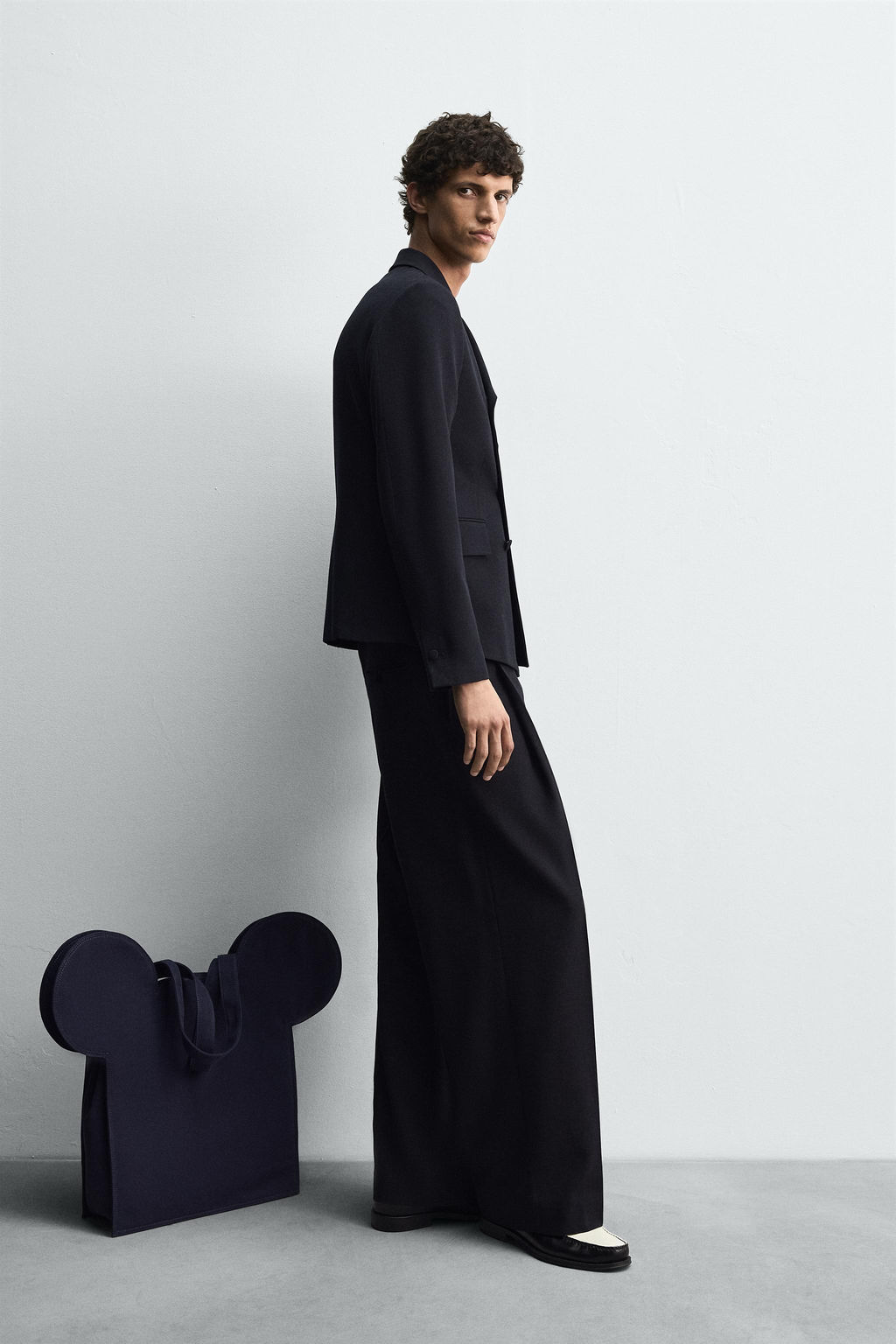 PLEATED SUIT TROUSERS HARRY LAMBERT FOR ZARA X DISNEY  фото 4