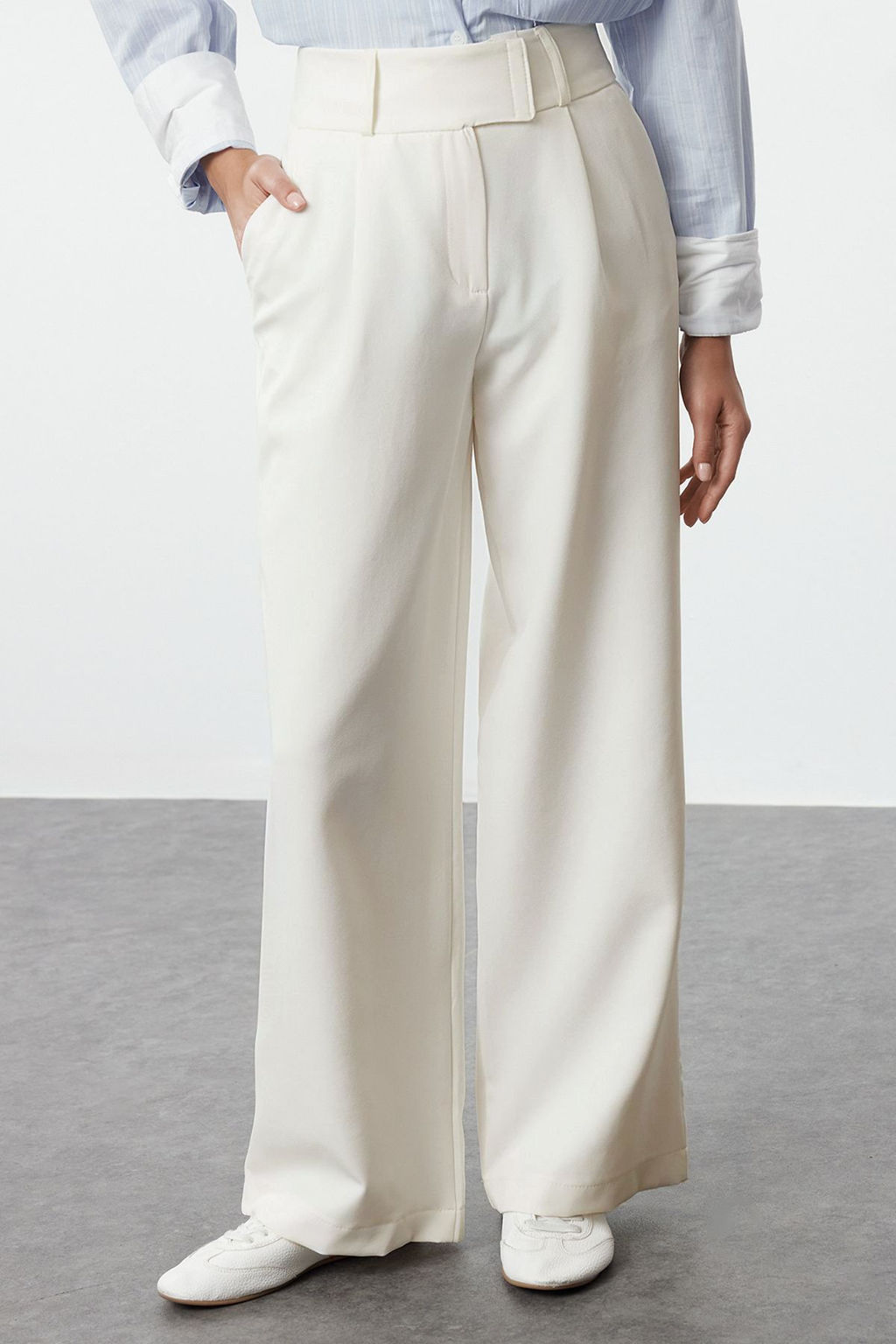 TRENDYOLMILLA Beyaz Bel Detayl? Straight/Duz Kesim Dokuma Kumas Pantolon TWOAW25PL00038 фото 3