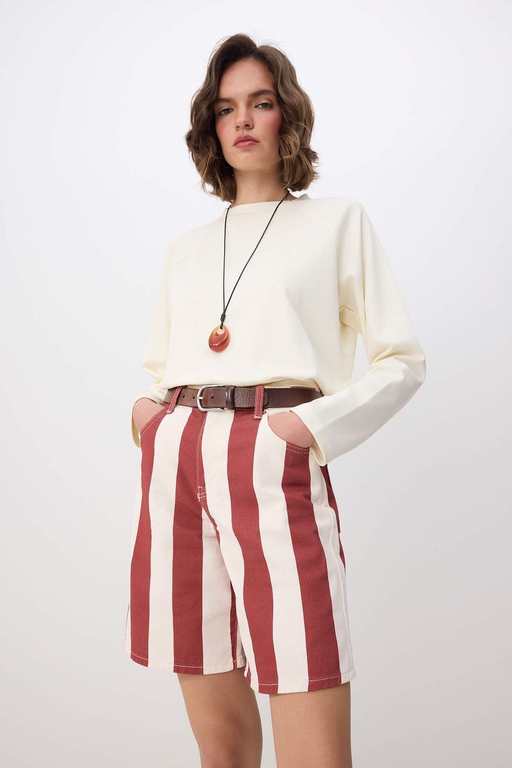 Cok Renkli K?rm?z? Cizgili Yuksek Bel Denim Bermuda TWOSS26SR00153 - Trendyolmilla фото 4