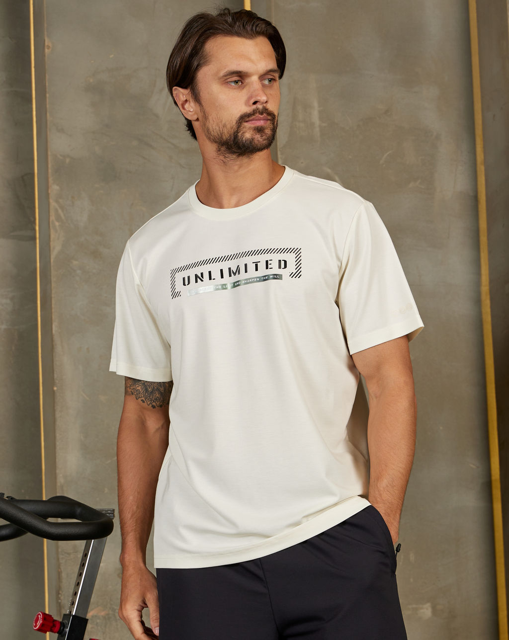 Футболка мужская