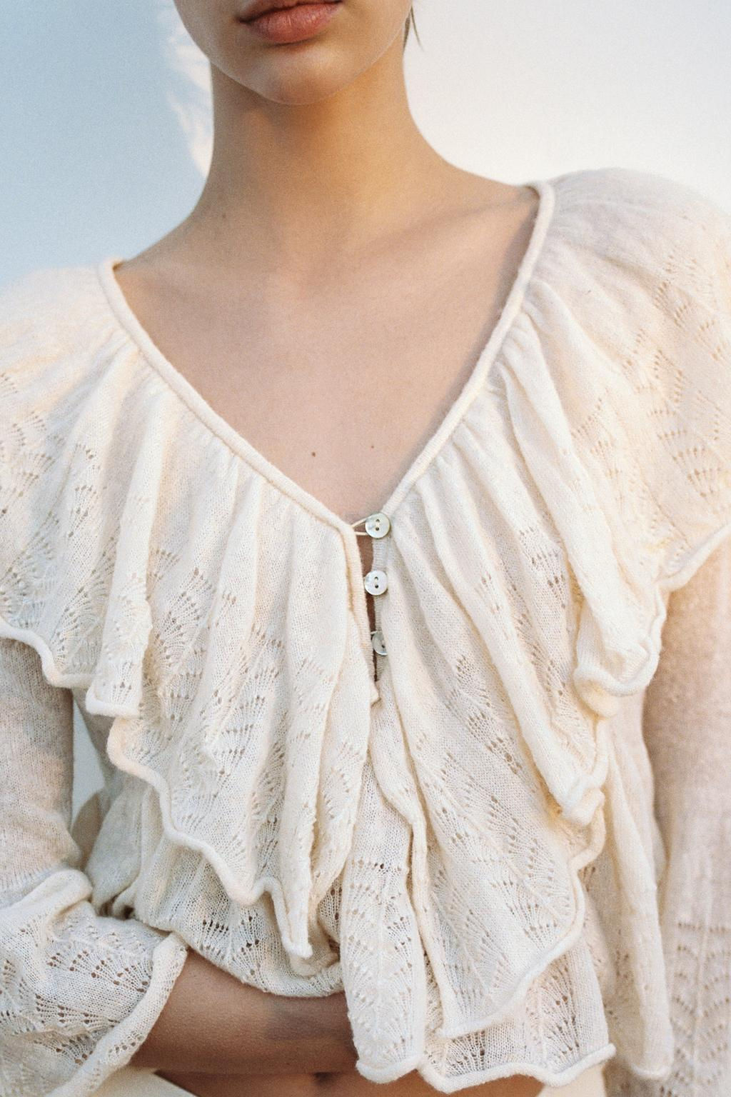 RUFFLED KNIT SWEATER - Zara фото 6