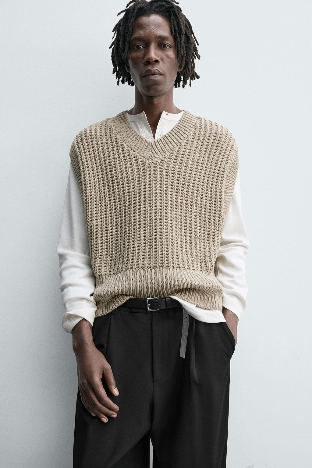 BOX FIT KNIT VEST