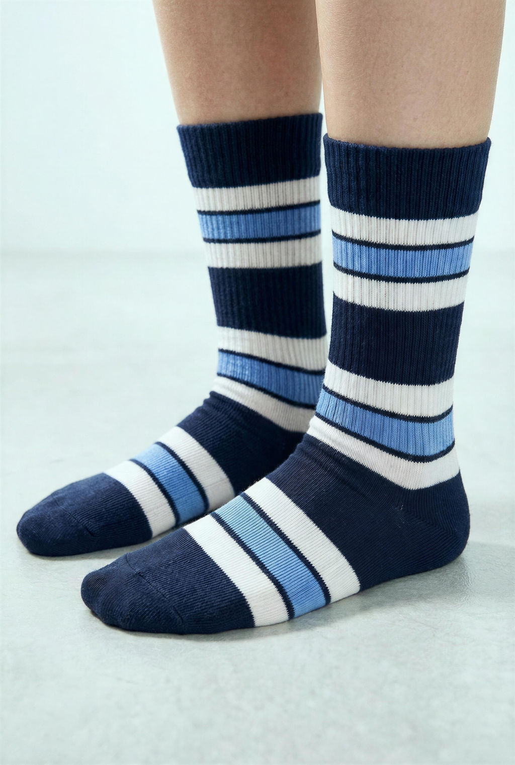 2-PACK OF LONG STRIPED SOCKS - Zara фото 6