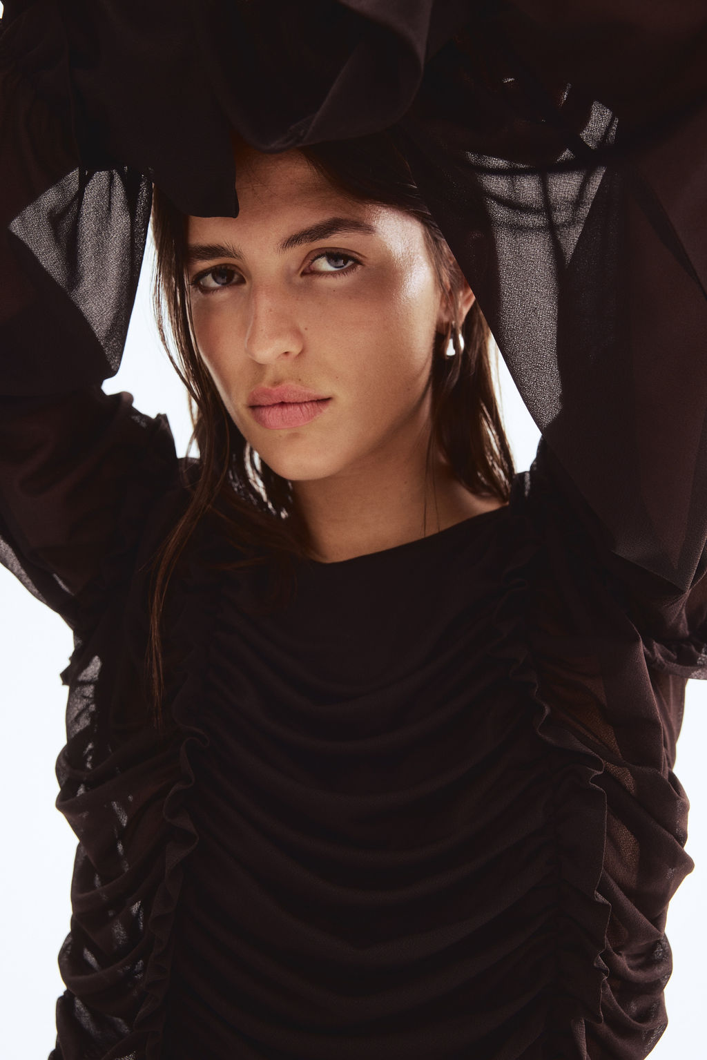 Vestido drapeado con volantes - H&m фото 3
