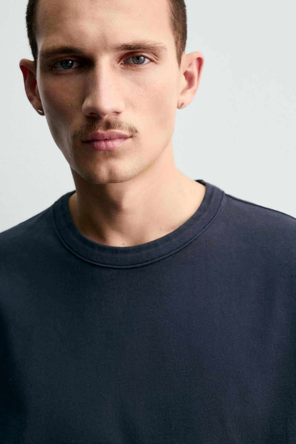 RELAXED FIT T-SHIRT WITH BINDING - Zara фото 5