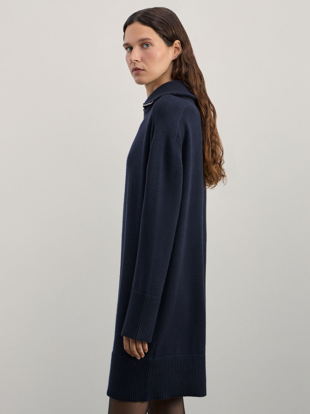 Платье мини из вискозы на молнии / Zarina  фото 4