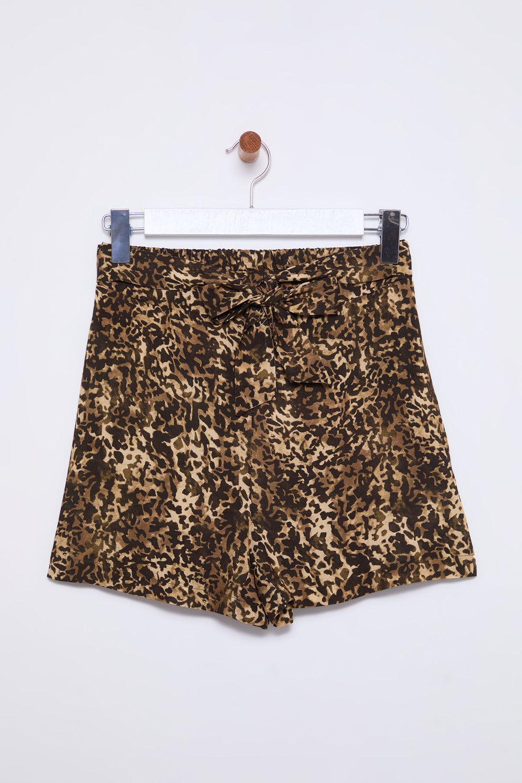 TRENDYOLMILLA Siyah Rahat Kesim Kusakl? Puantiyeli Sort & Bermuda TWOSS25SR00008  фото 6