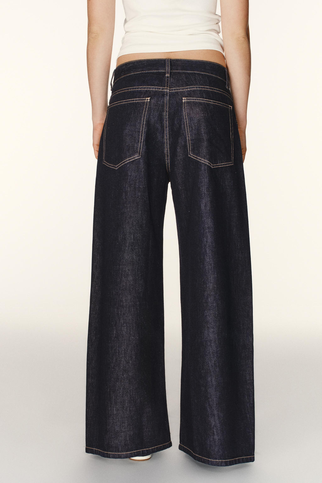 TRF JEANS WITH SIDE ZIPS - Zara фото 13