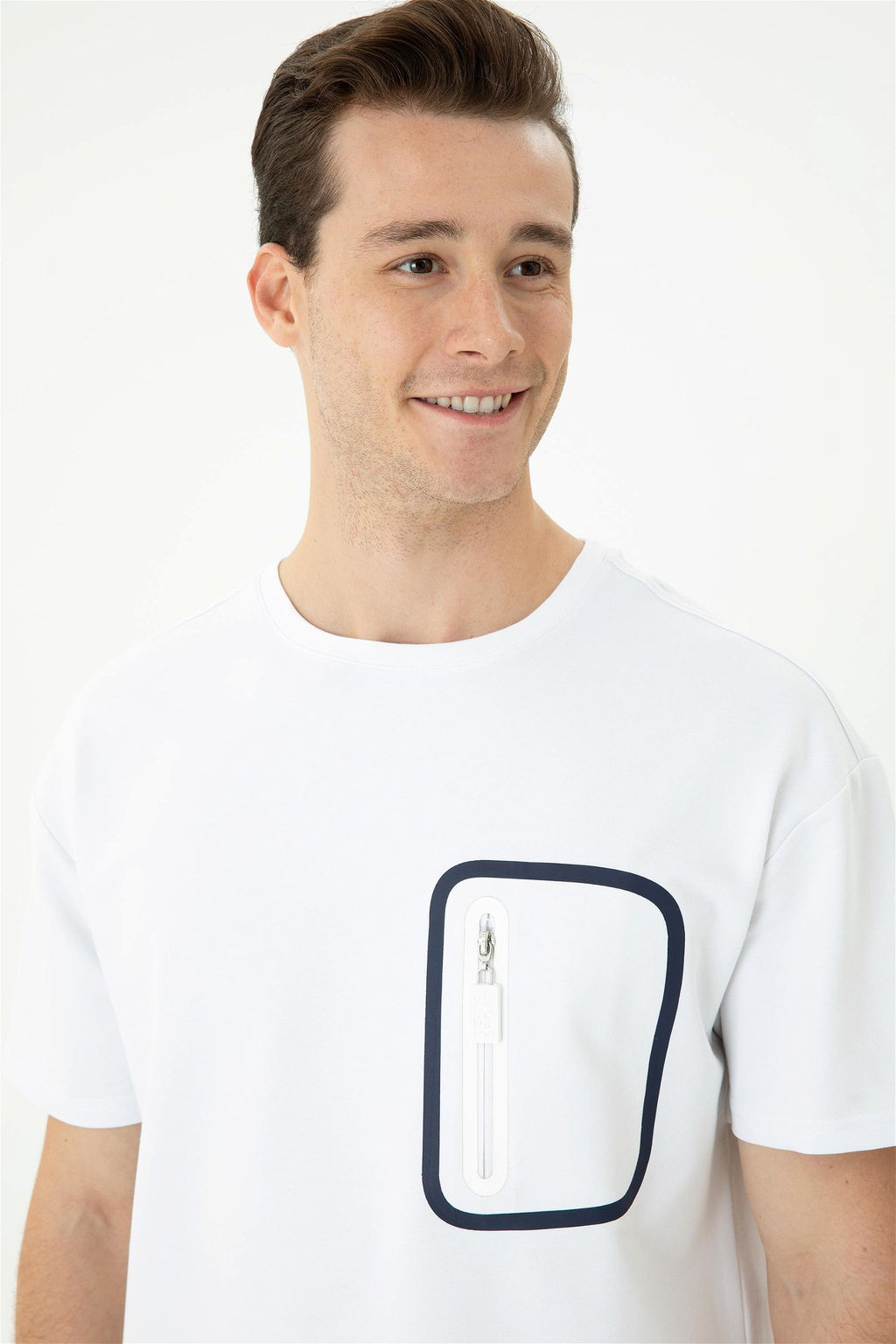 Мужская белая комфортная футболка с круглым вырезом Неожиданная скидка в корзине - U.s. polo assn фото 2