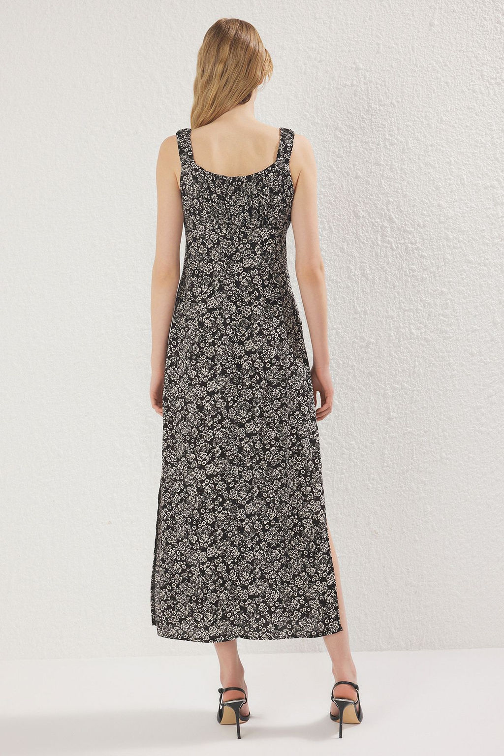 TRENDYOLMILLA K?rm?z? Cicekli Viskon Maxi Dokuma Elbise TWOSS24EL00613  фото 4