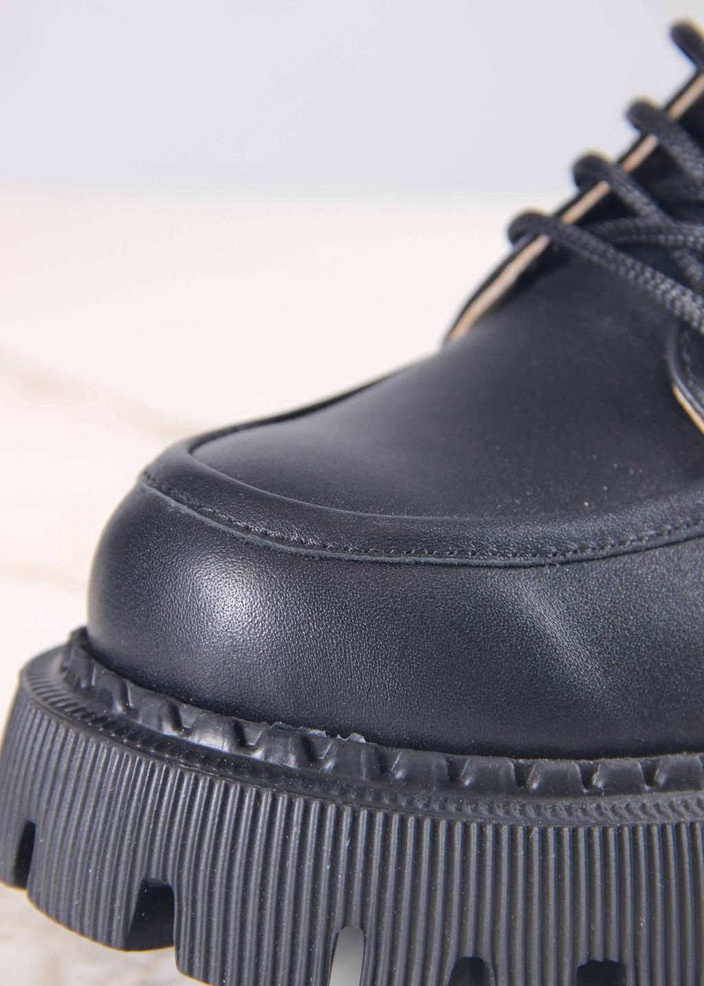 Туфли полуботинки 204.14728bl. черный