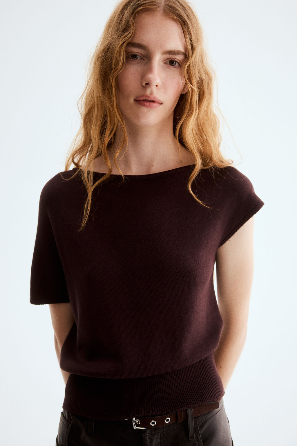 Top de un hombro en punto fino - H&m фото 6