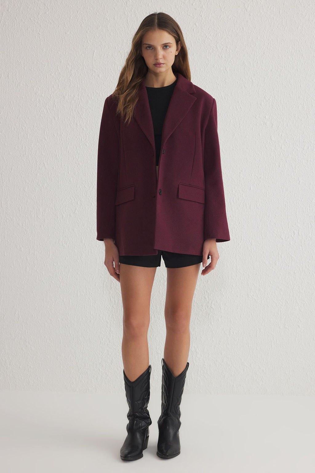 Trendyolmilla Bordo Yumusak Dokulu Regular K?sa Kaban TWOSS25KB00000  фото 7