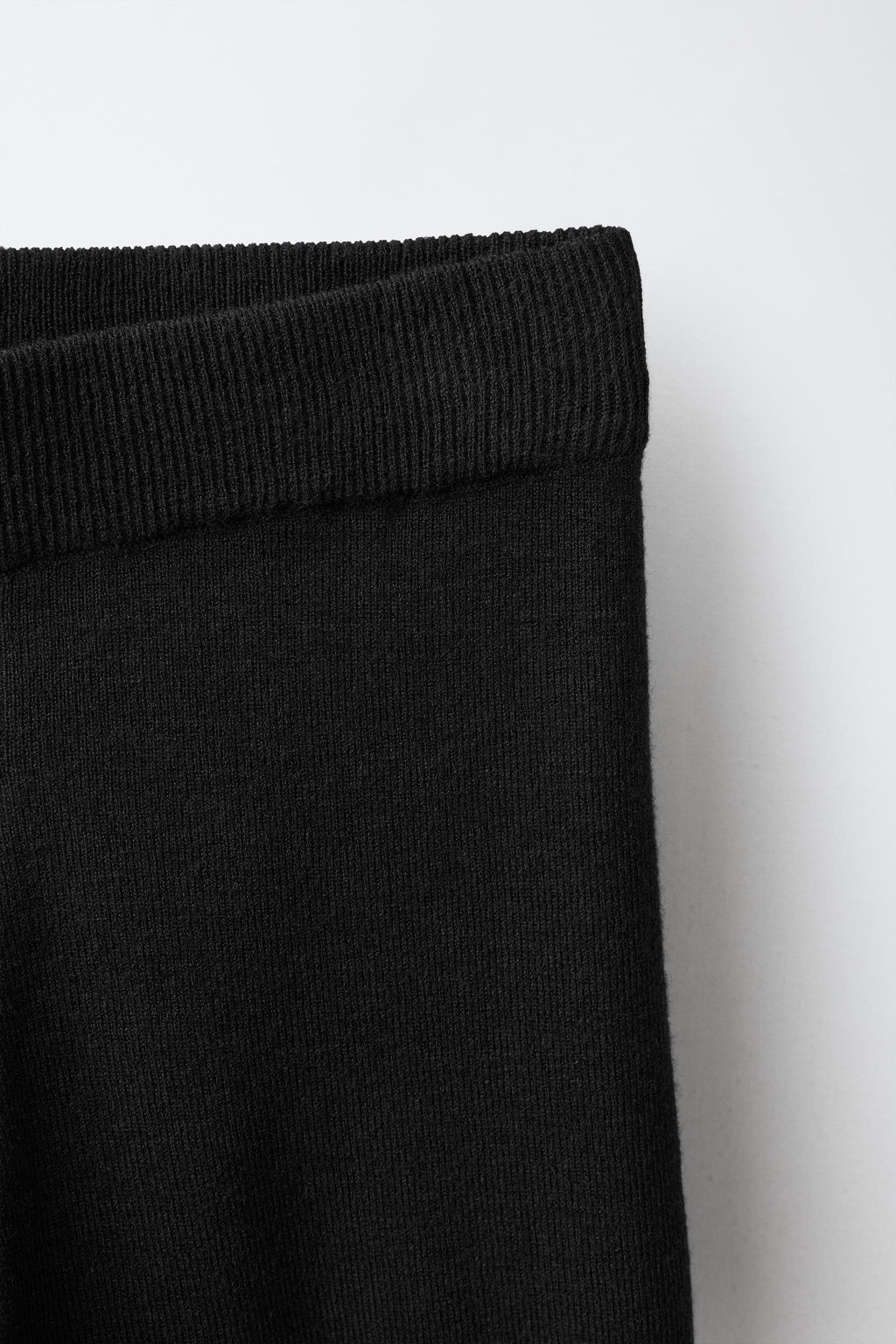 LEGGING FLARE PUNTO / Negro - Zara фото 4
