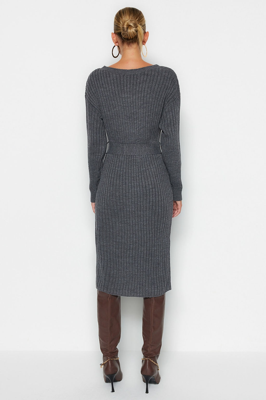 Antrasit Mini Triko Kemerli Elbise TWOAW23EL00444