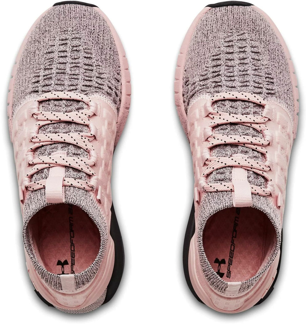 Кроссовки женские