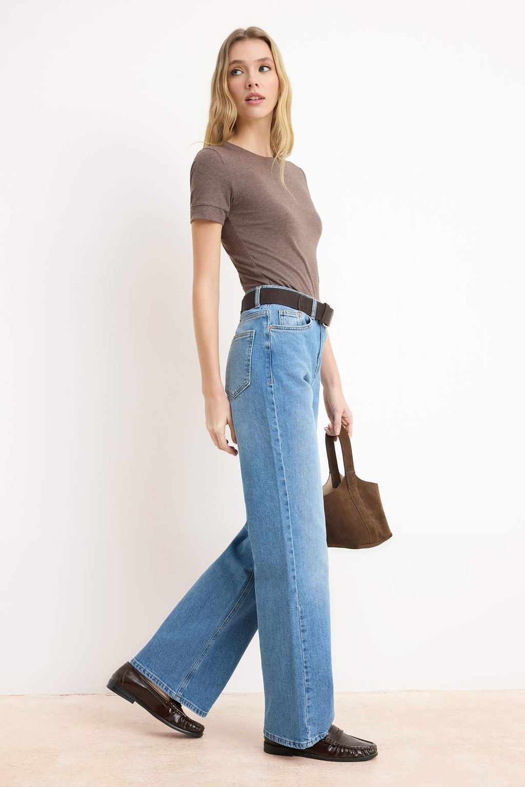 Ac?k Mavi Kemerli Yuksek Bel Uzun Boy Az Esnek Wide Leg Jeans TWOSS26JE00152 - Trendyolmilla фото 2