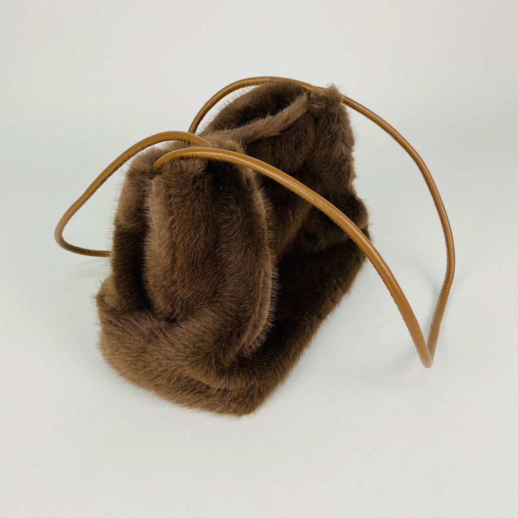 Сумка Пушистая меховая - Storyland фото 13